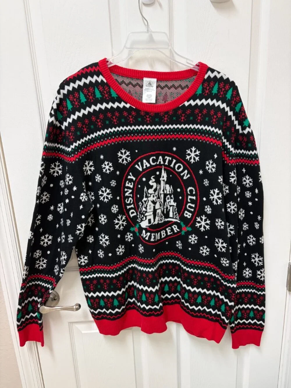 Disney Vacation Club Christmas Sweater Size XL